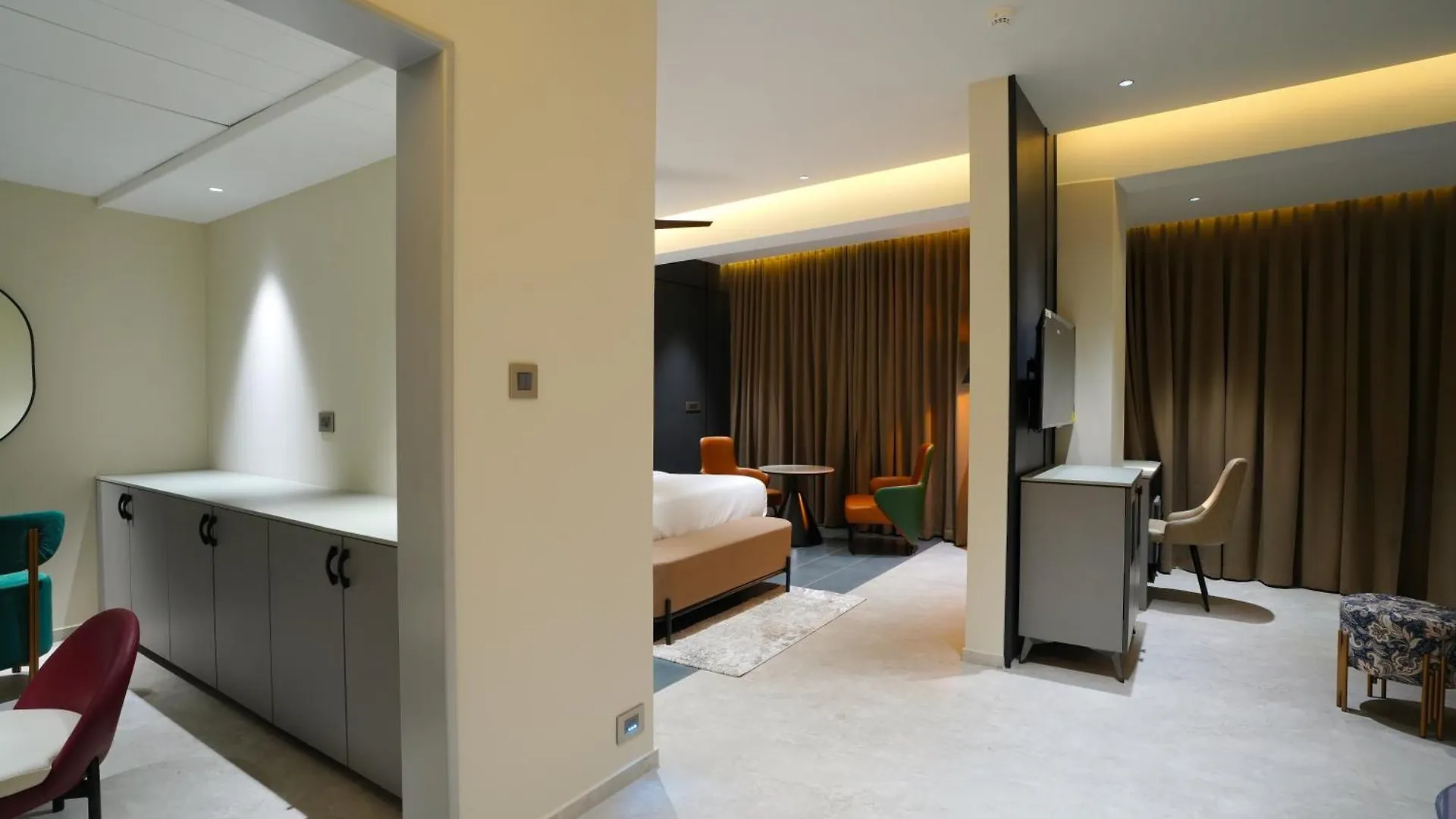 Hotel Doro Royal Suite Mannarakkat
