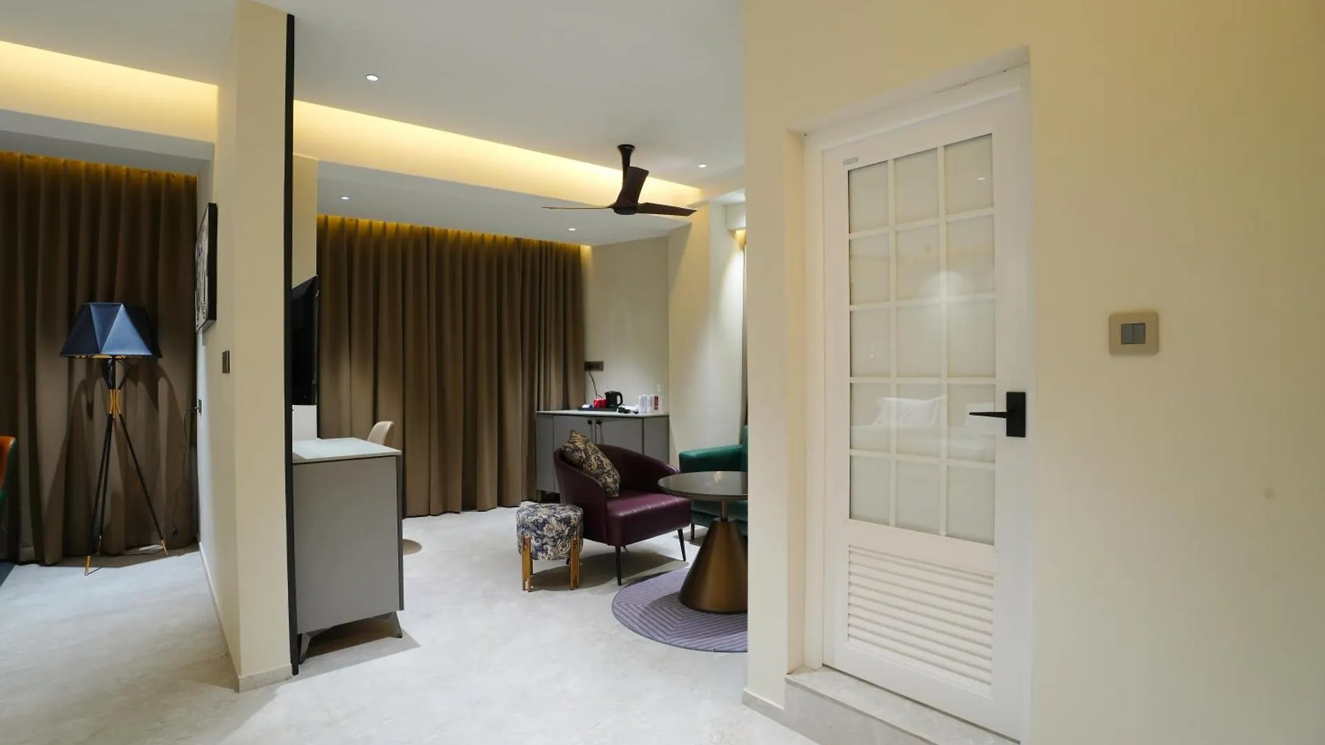 Doro Royal Suite Mannarakkat Hotel