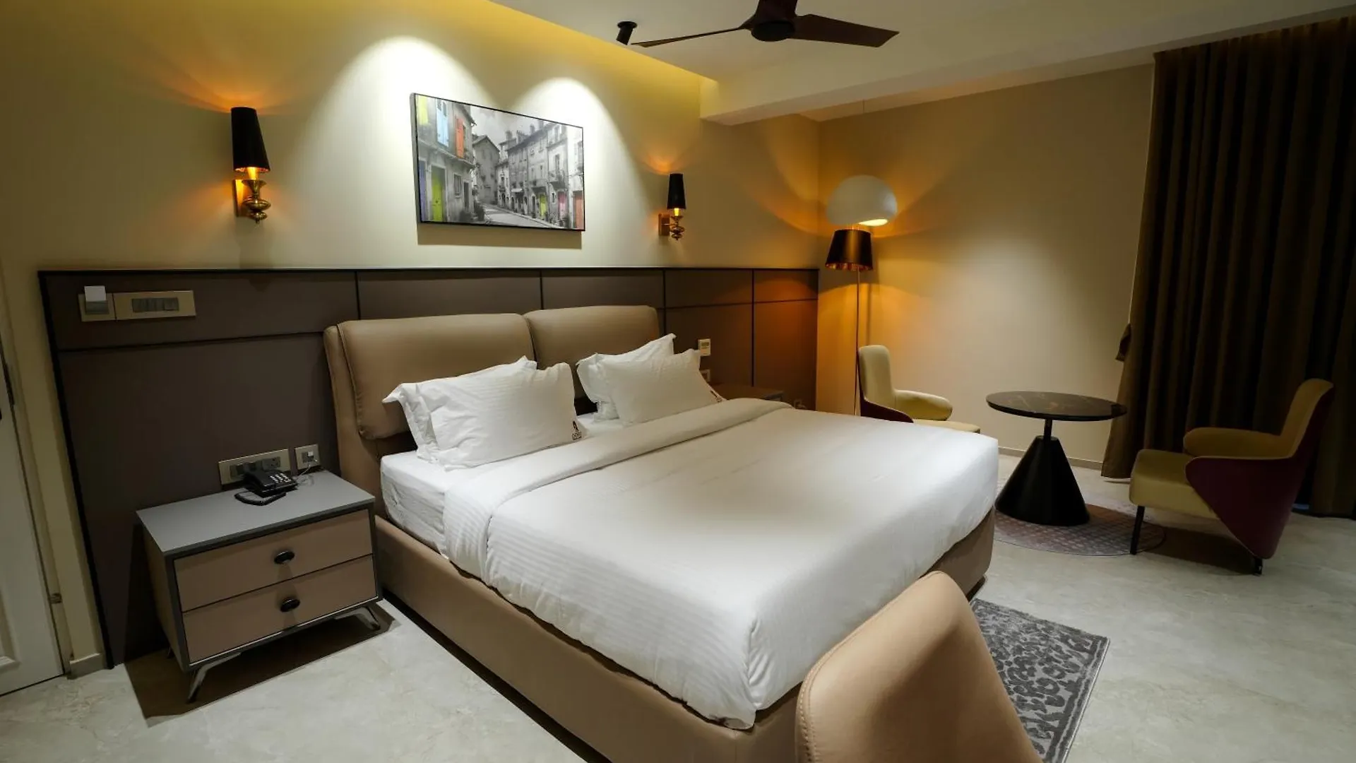 Doro Royal Suite Mannarakkat Hotel